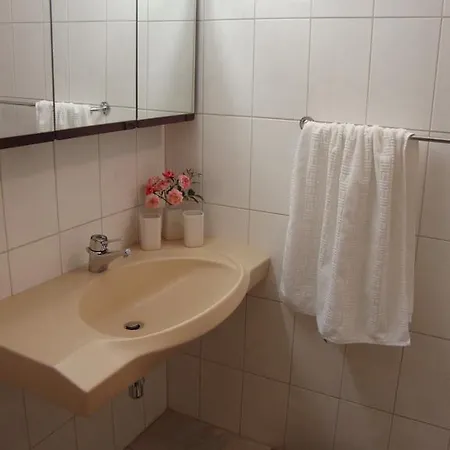 See La Vie - Fur Arbeiter Monteure Und Reisende Auf Zeit